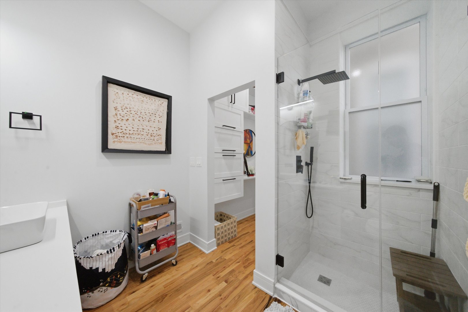 2825 W Walnut Street Property Photo 8