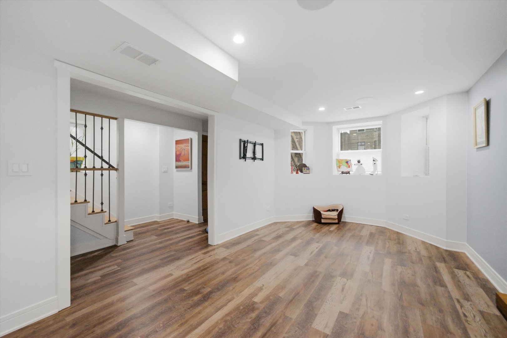 2825 W Walnut Street Property Photo 11