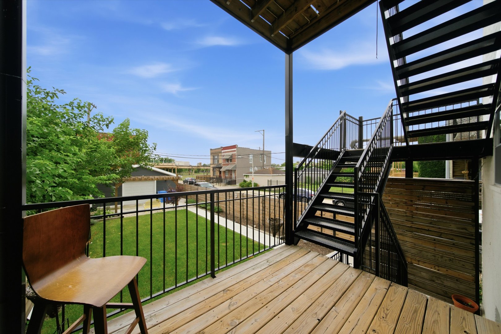 2825 W Walnut Street Property Photo 28