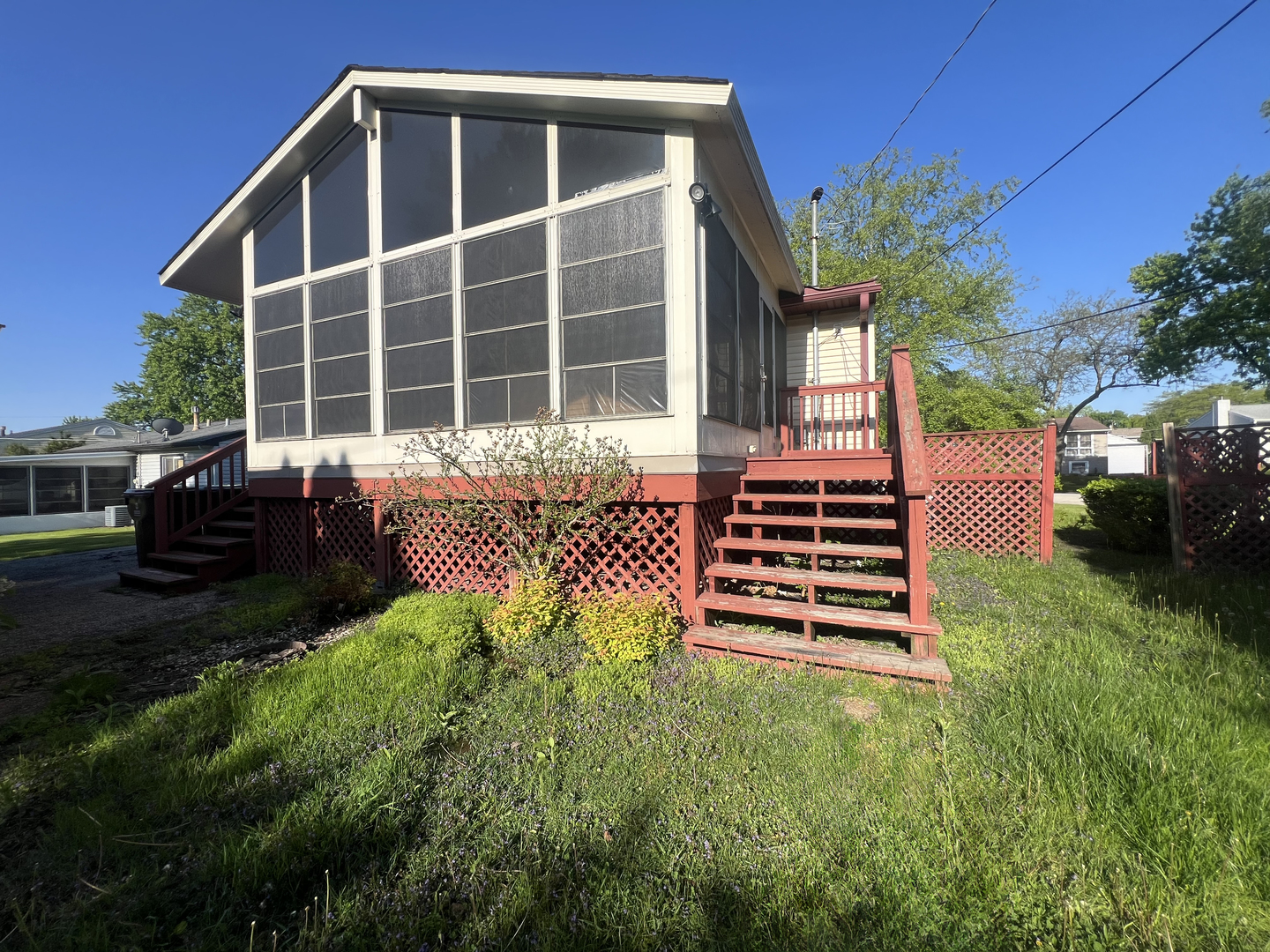 19613 Redwood Lane Property Photo 4