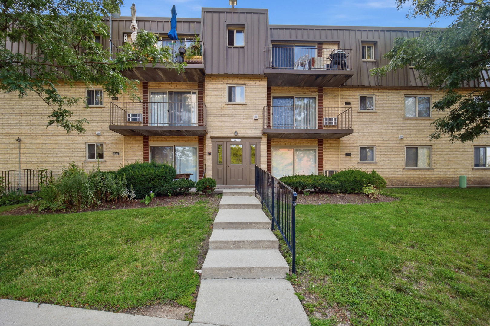 573 Fairway View Drive 1B