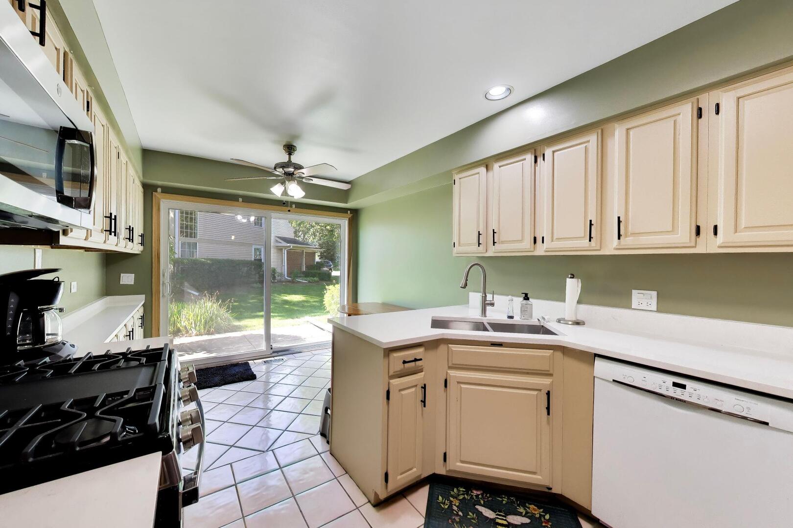 2331 Sedgfield Court Property Photo 13