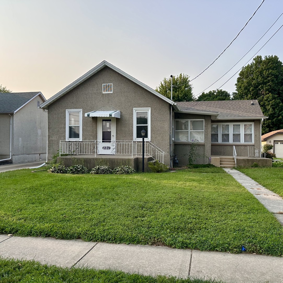 2311 7th Street Property Photo 1