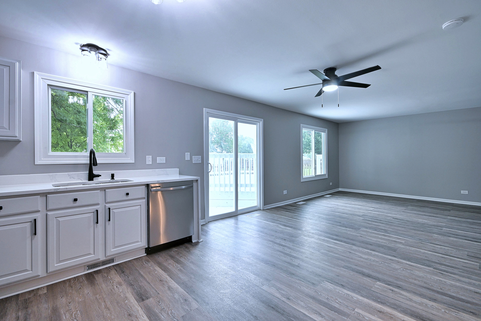 1449 Marleigh Lane Property Photo 8