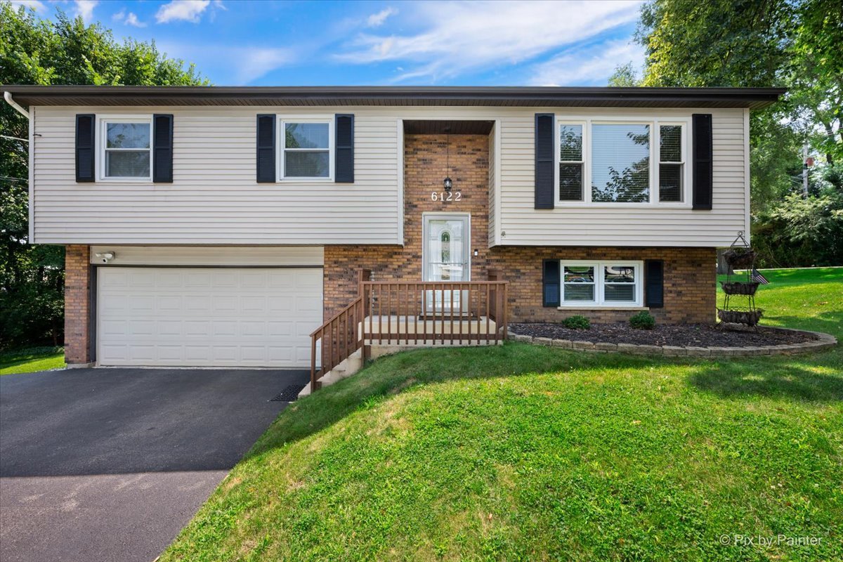 6122 Pleasant View Road Property Photo 1