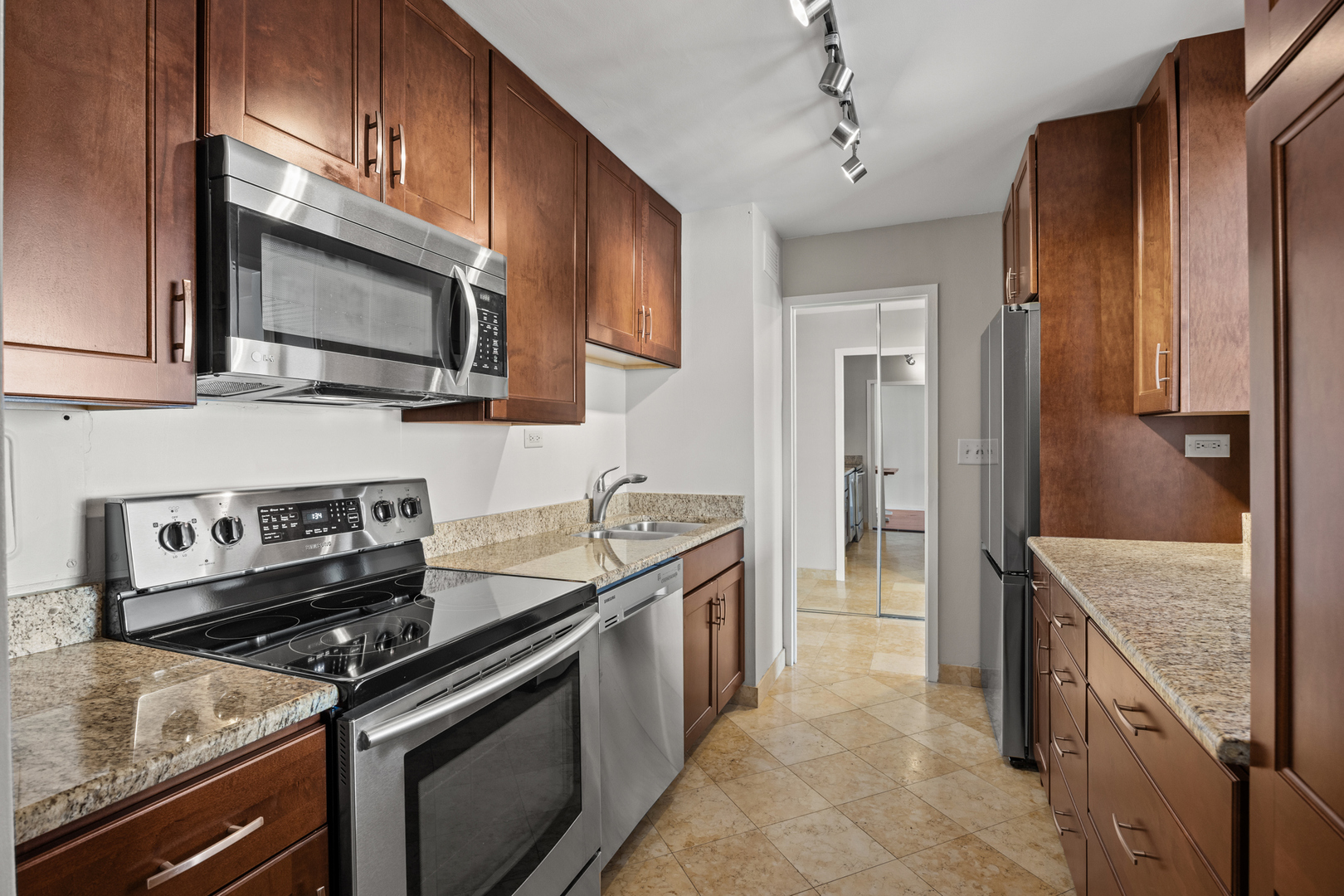 12728272 Property Photo 8