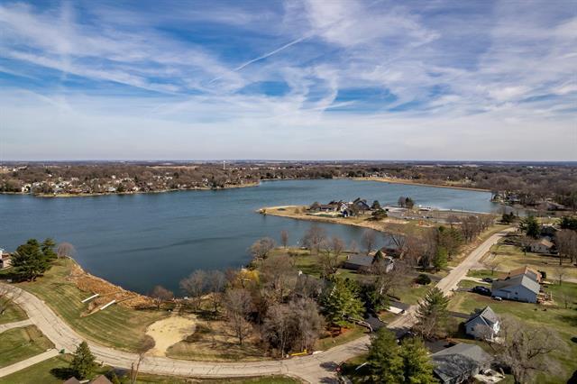 100 Prince Court Property Photo 32