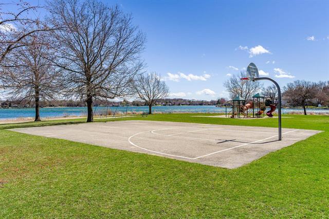 100 Prince Court Property Photo 45
