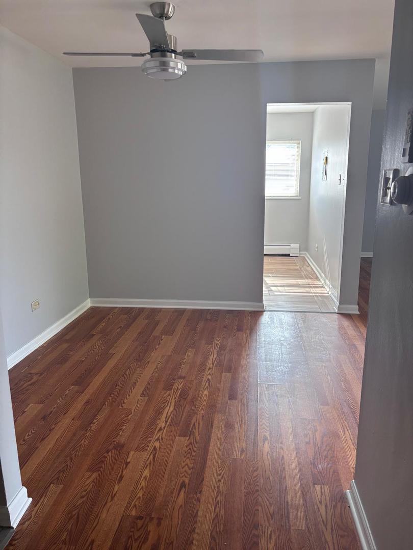 659 E Fullerton Avenue 210 Property Photo 4