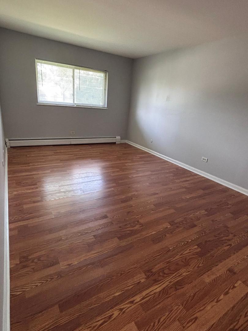 659 E Fullerton Avenue 210 Property Photo 5
