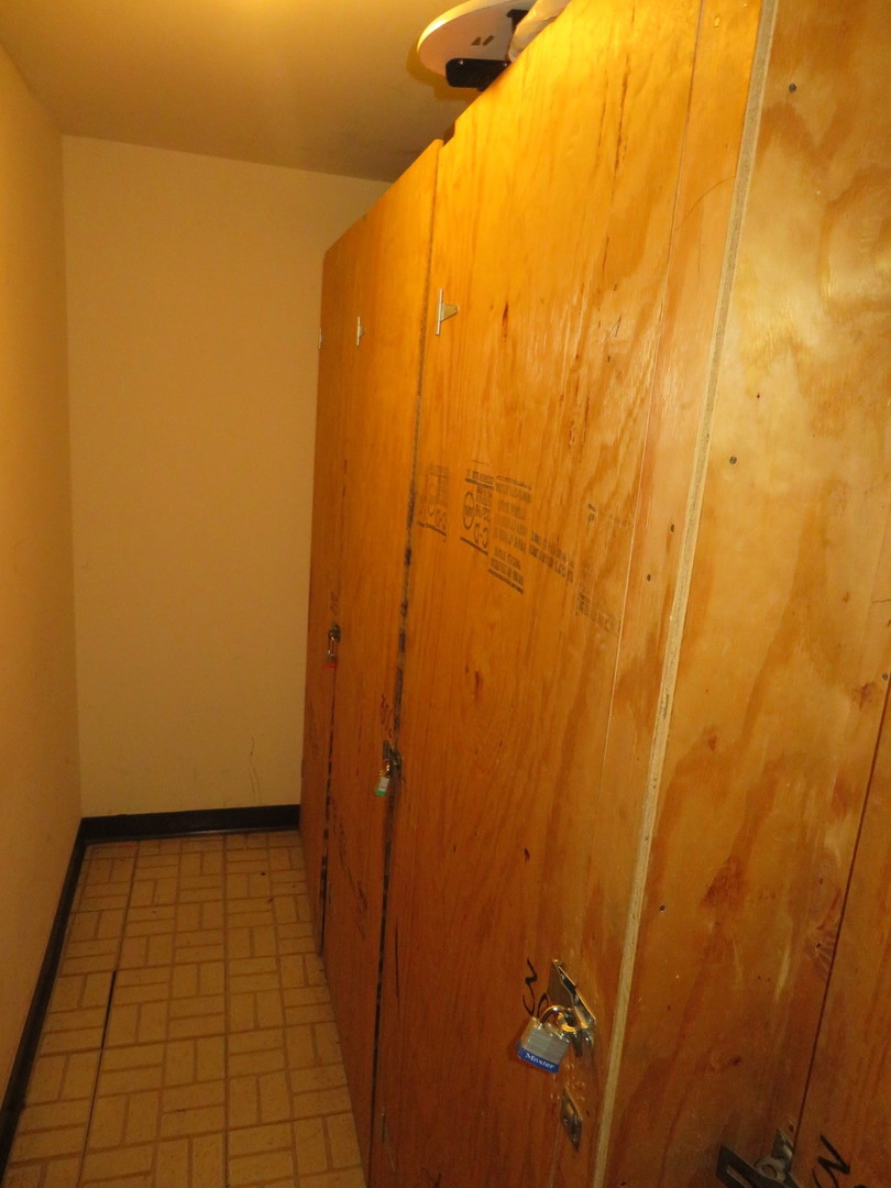 2317 N Neva Avenue 308a Property Photo 35