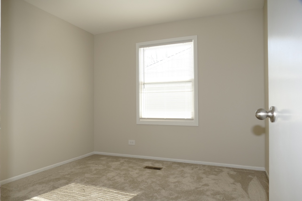 328 Farmingdale Circle Property Photo 18