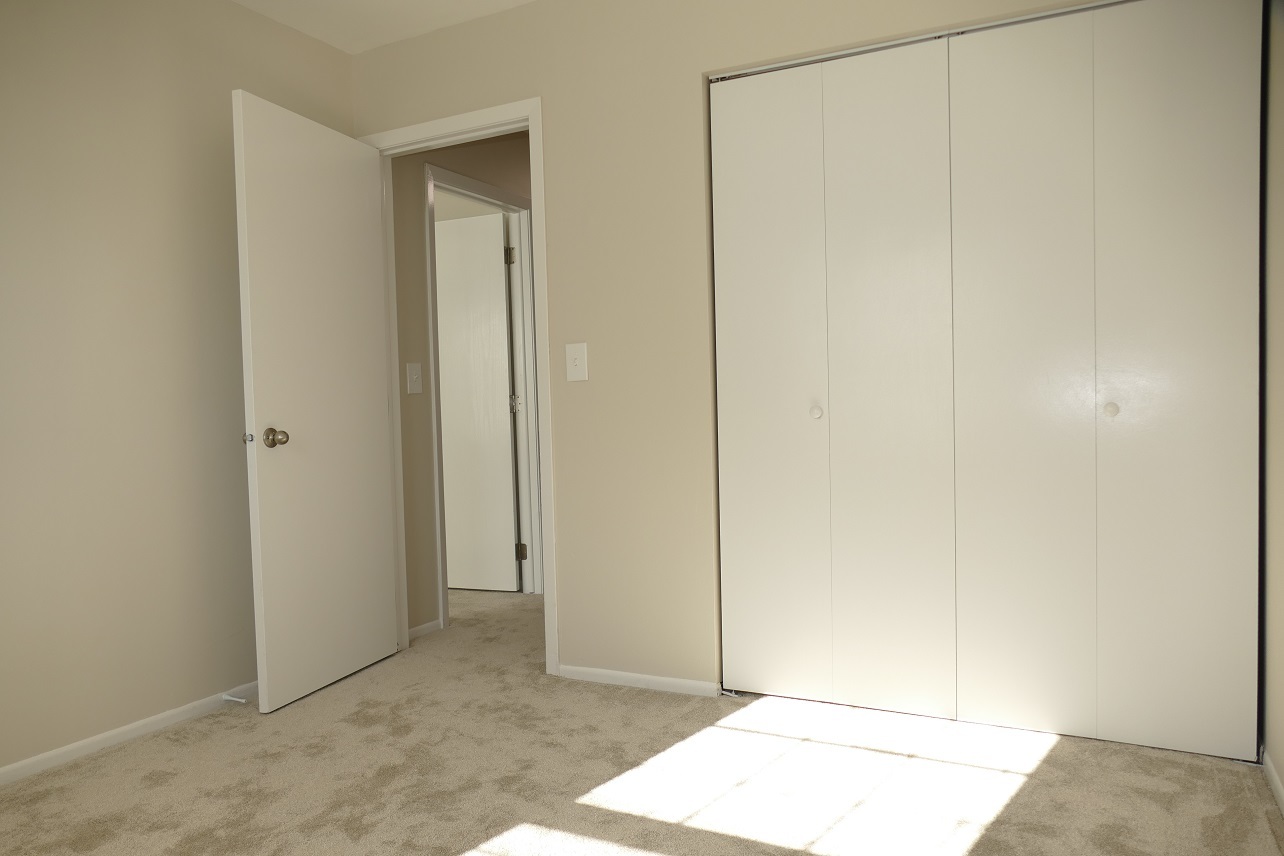 328 Farmingdale Circle Property Photo 19