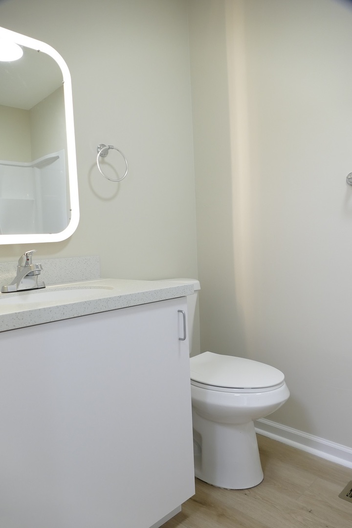 328 Farmingdale Circle Property Photo 20