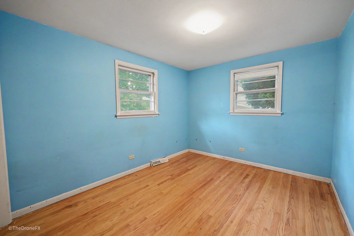 1120 E Prairie Avenue Property Photo 17
