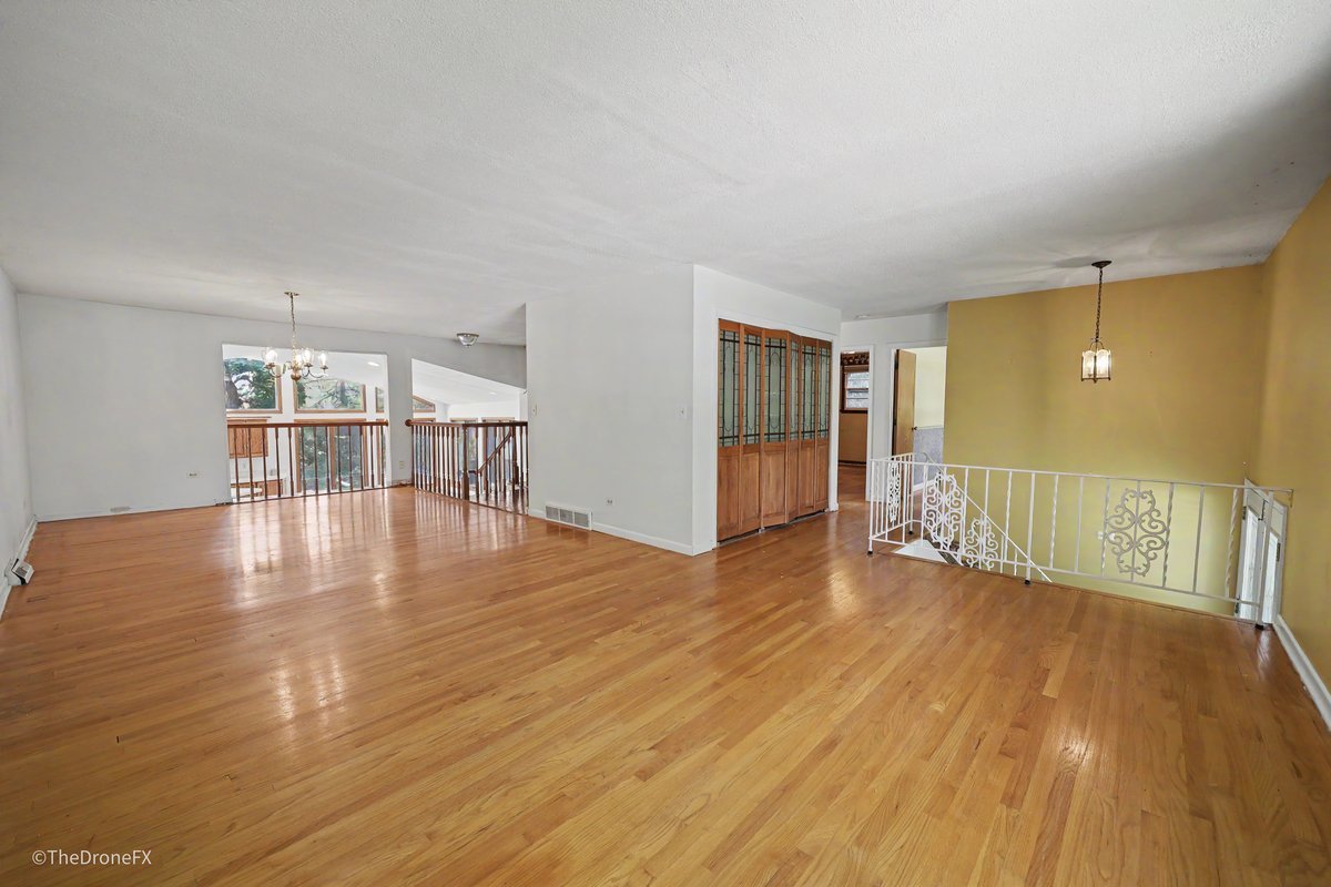 1120 E Prairie Avenue Property Photo 20