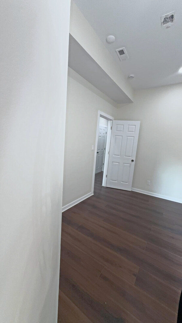 1141 S Saint Louis Avenue 2 Property Photo 11
