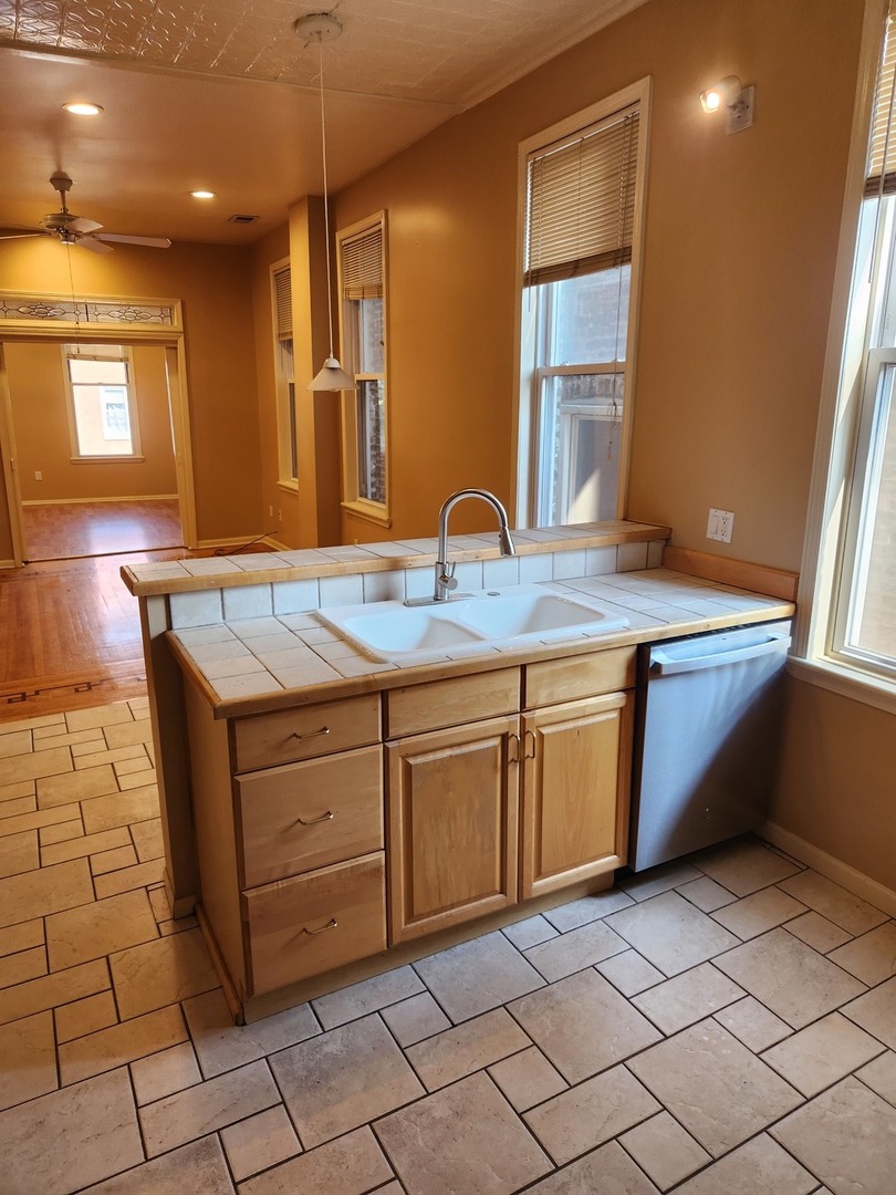 708 S Ada Street Property Photo 33