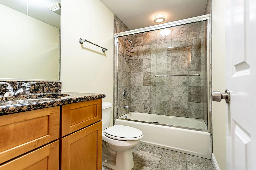 2355 W Harrison Street 1 Property Photo 15