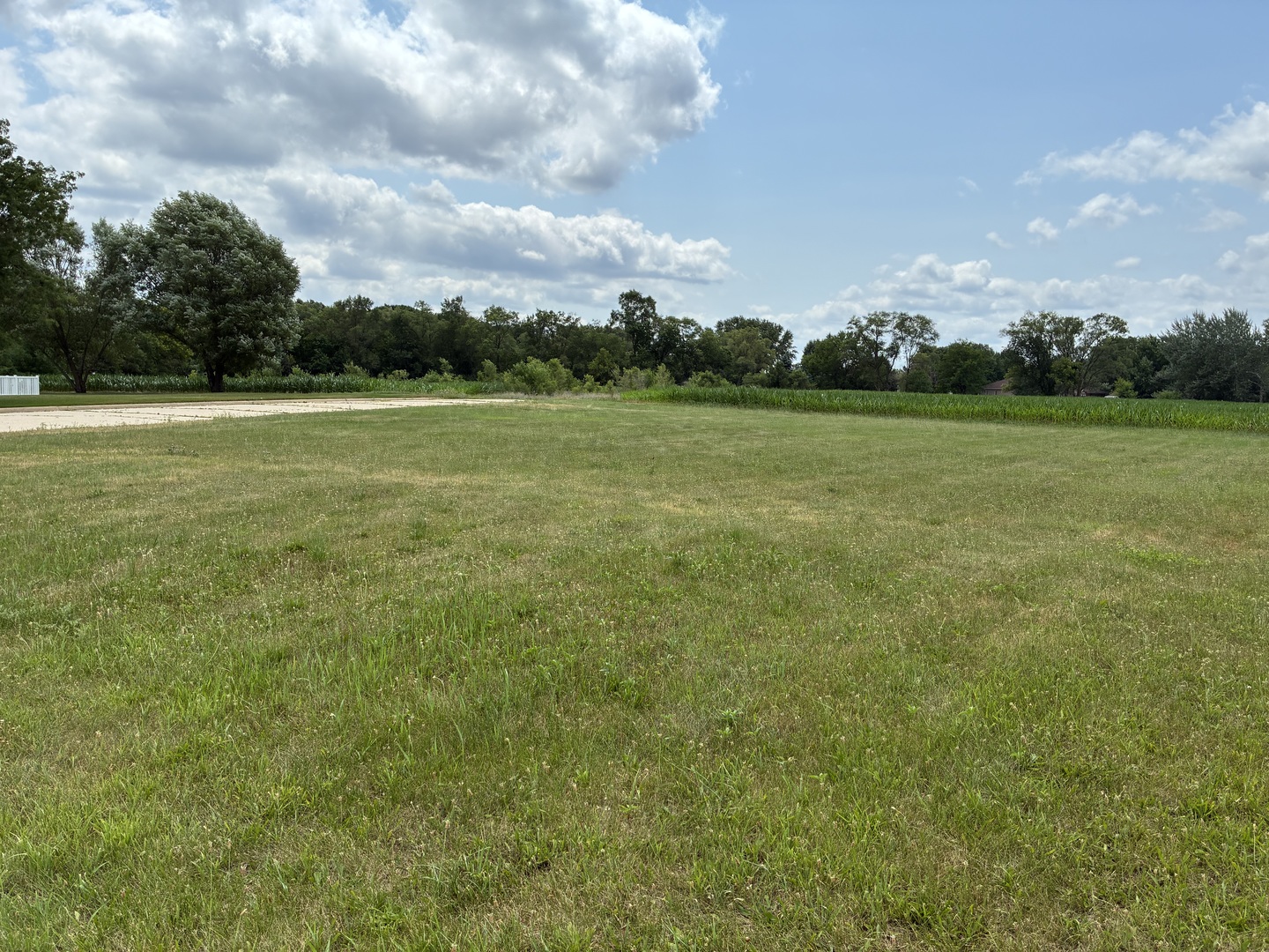 1355 Sandypoint Drive Property Photo 4