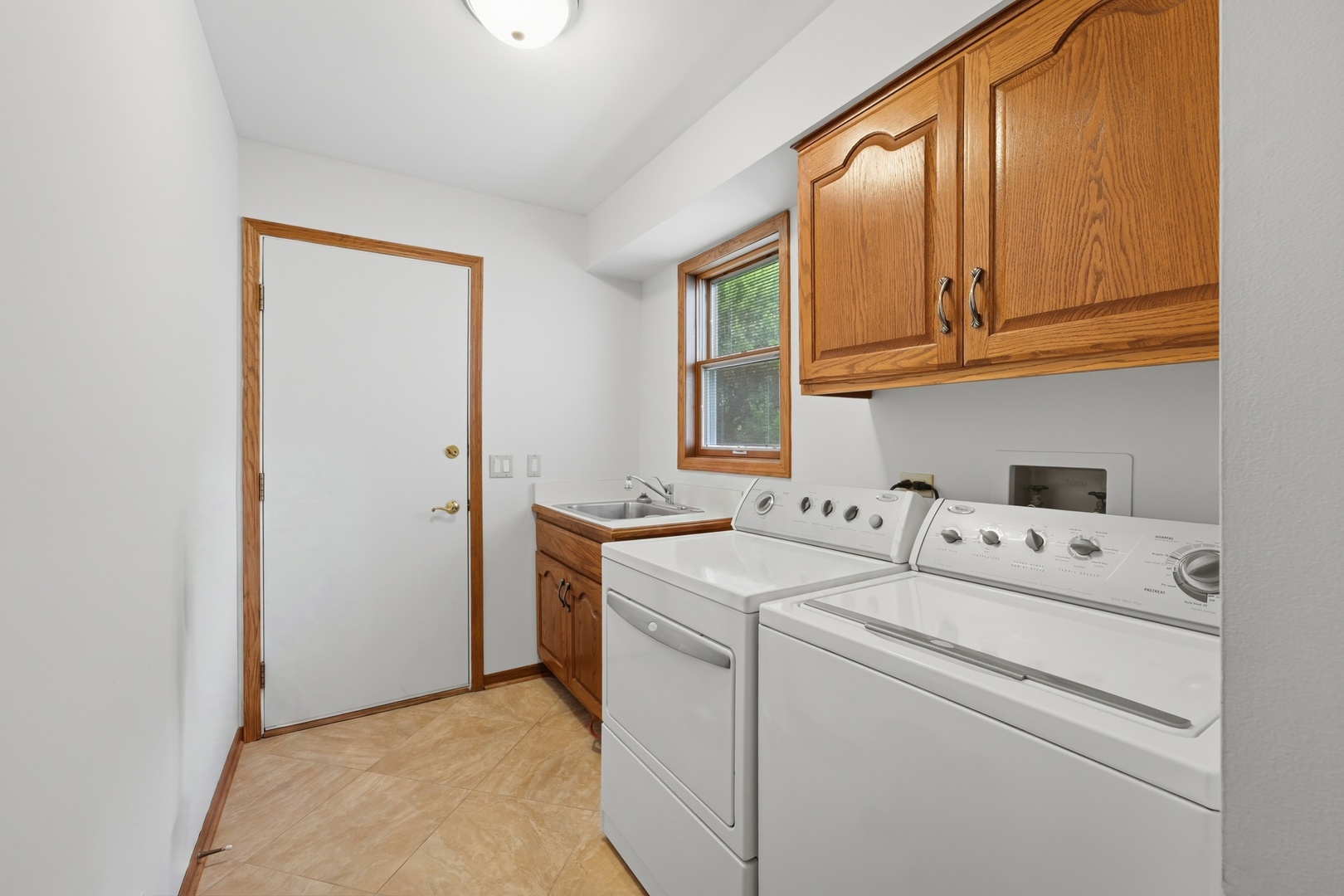 801 Fieldale Lane Property Photo 25