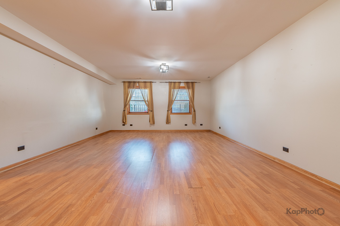 519 S Maplewood Avenue 1w Property Photo 7