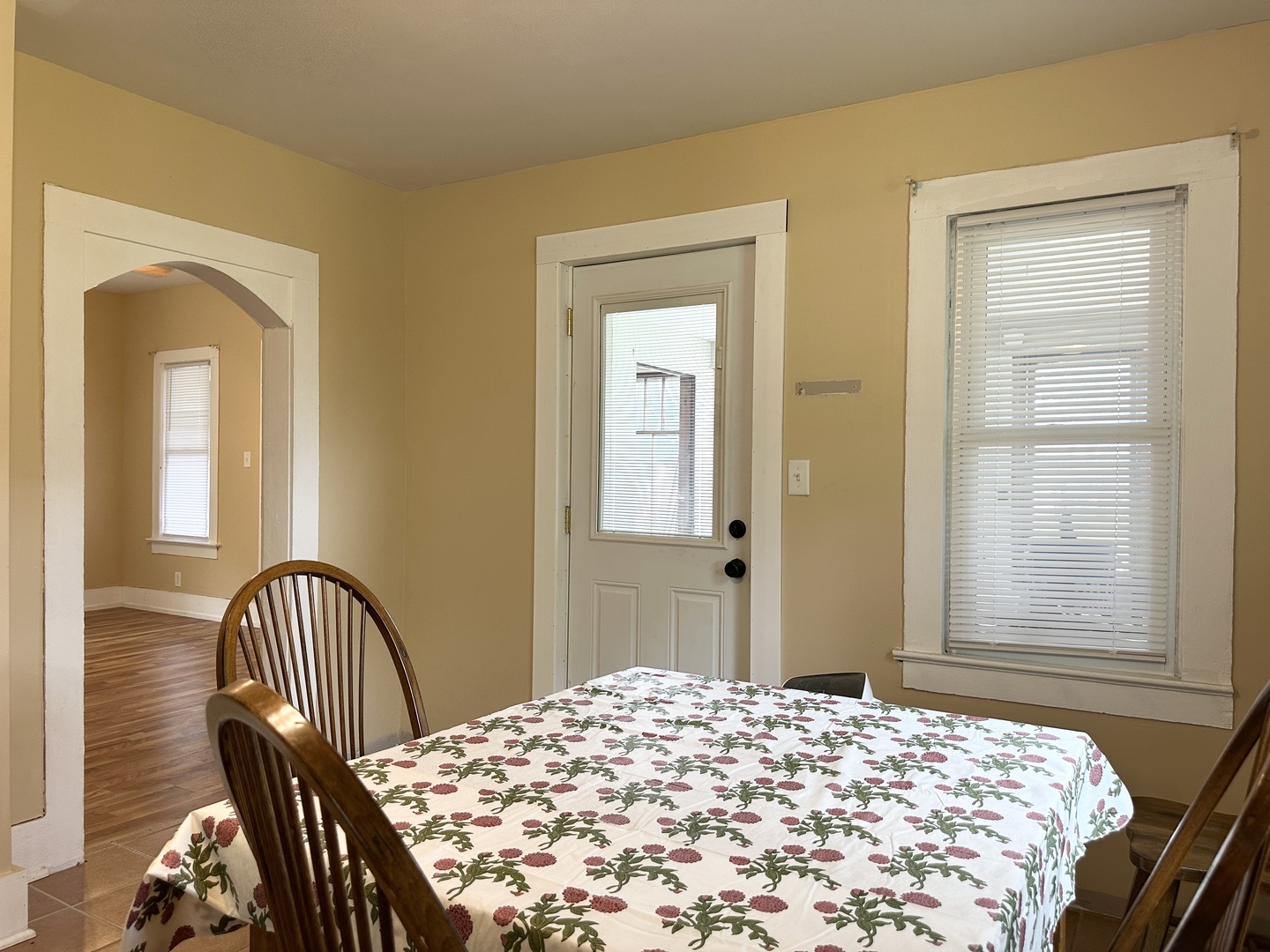 217 E Dorion Street Property Photo 8