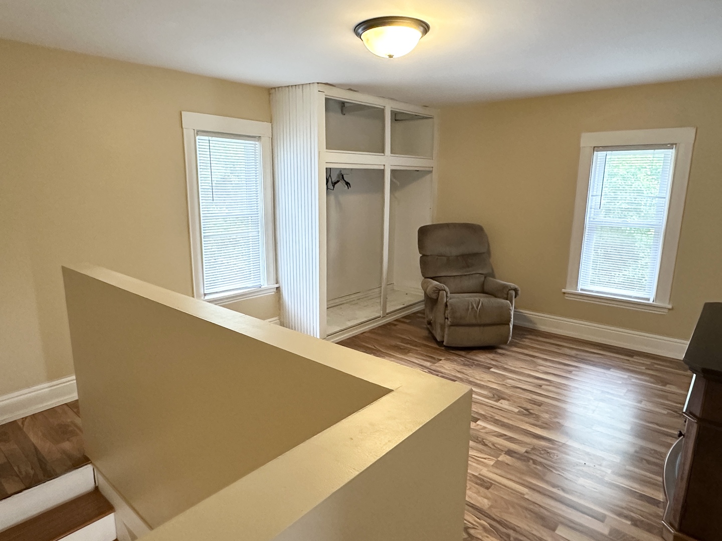 217 E Dorion Street Property Photo 13