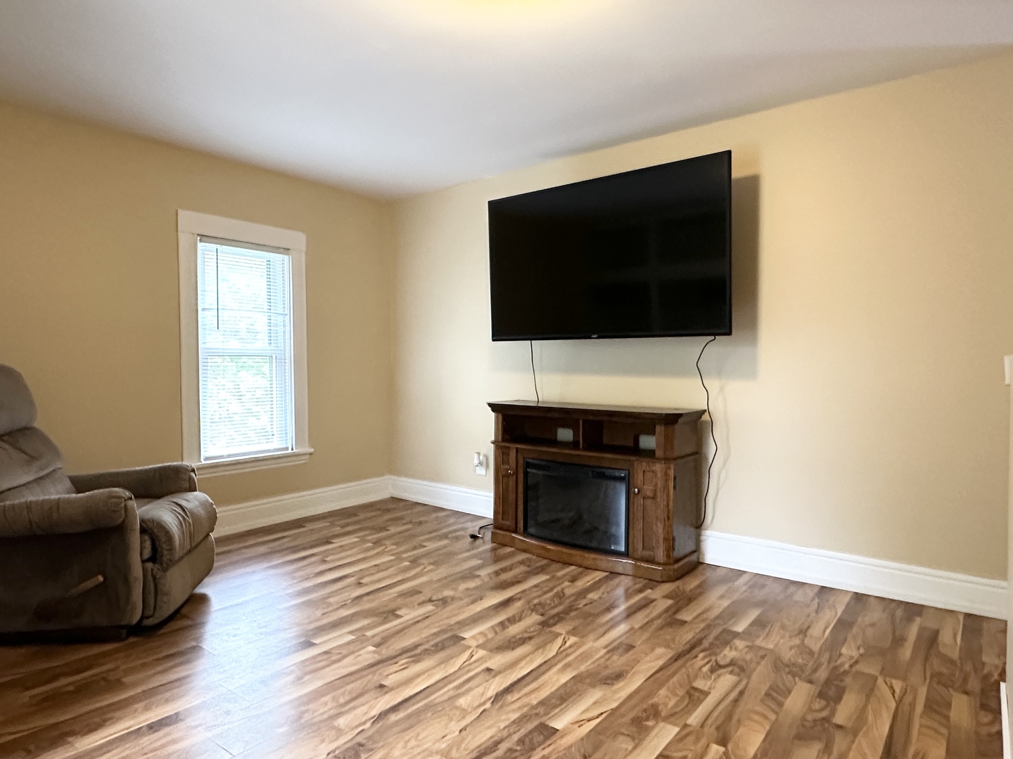 217 E Dorion Street Property Photo 14