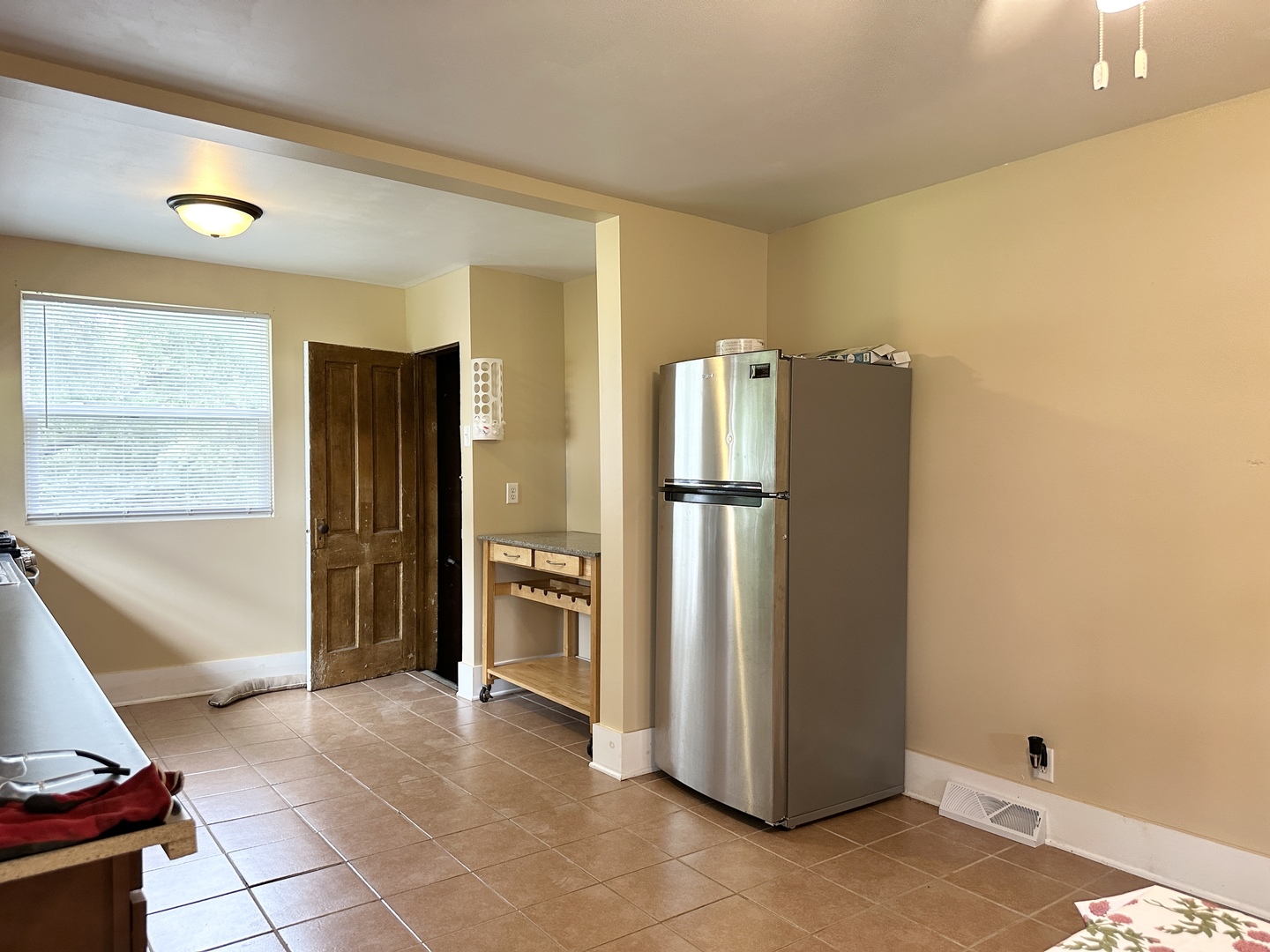217 E Dorion Street Property Photo 18