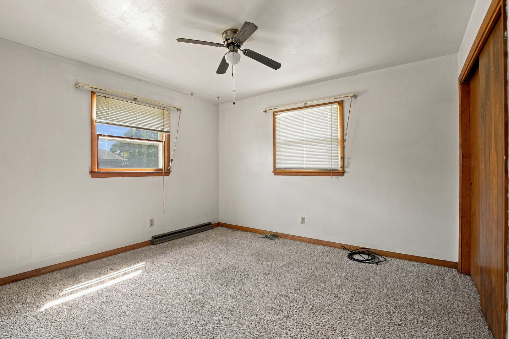 211 W Lincolnway Property Photo 23