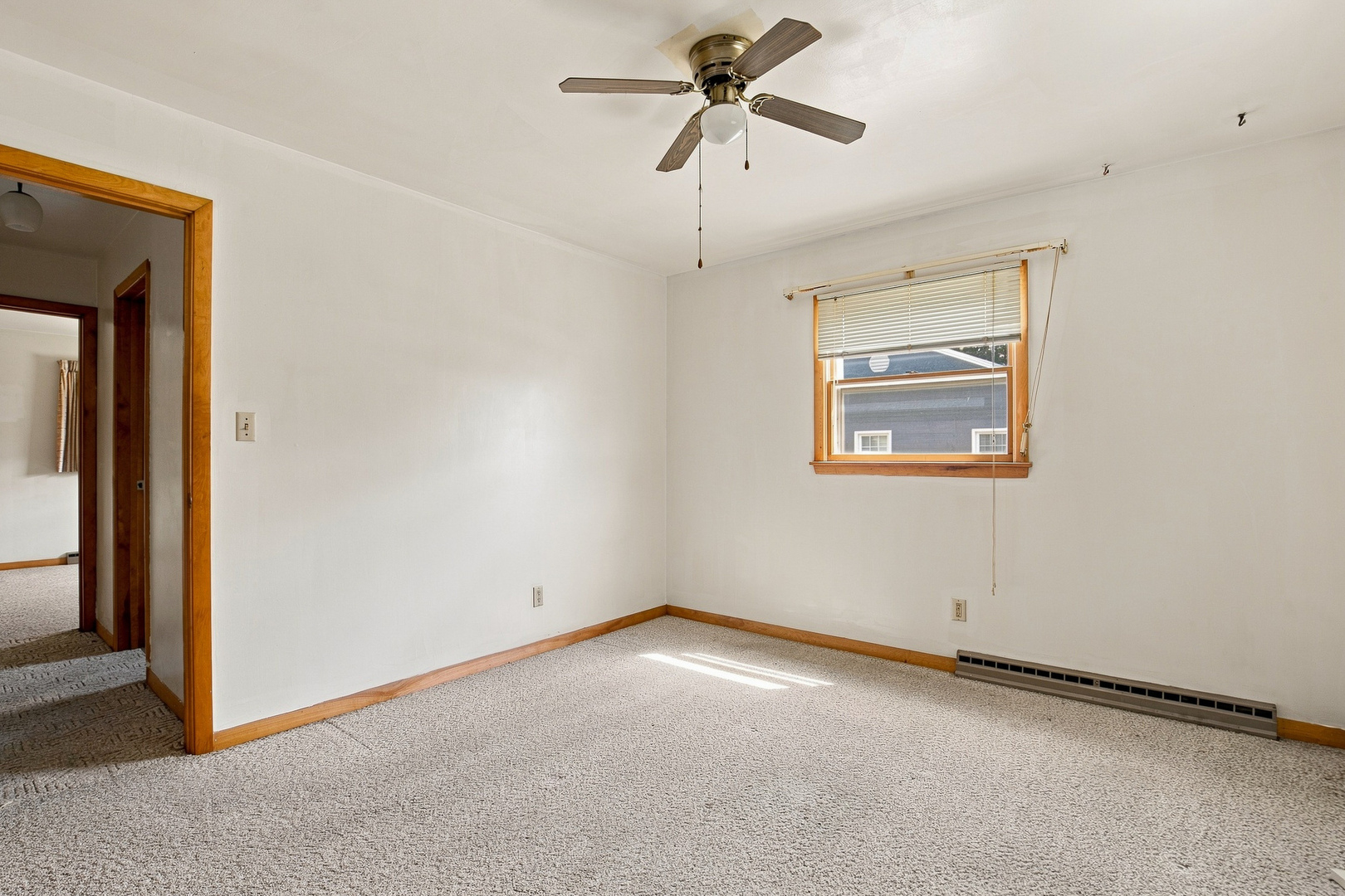 211 W Lincolnway Property Photo 25