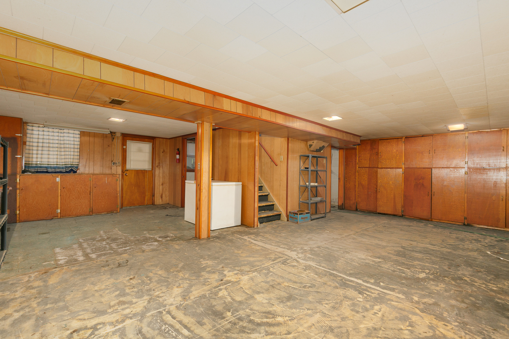 211 W Lincolnway Property Photo 34