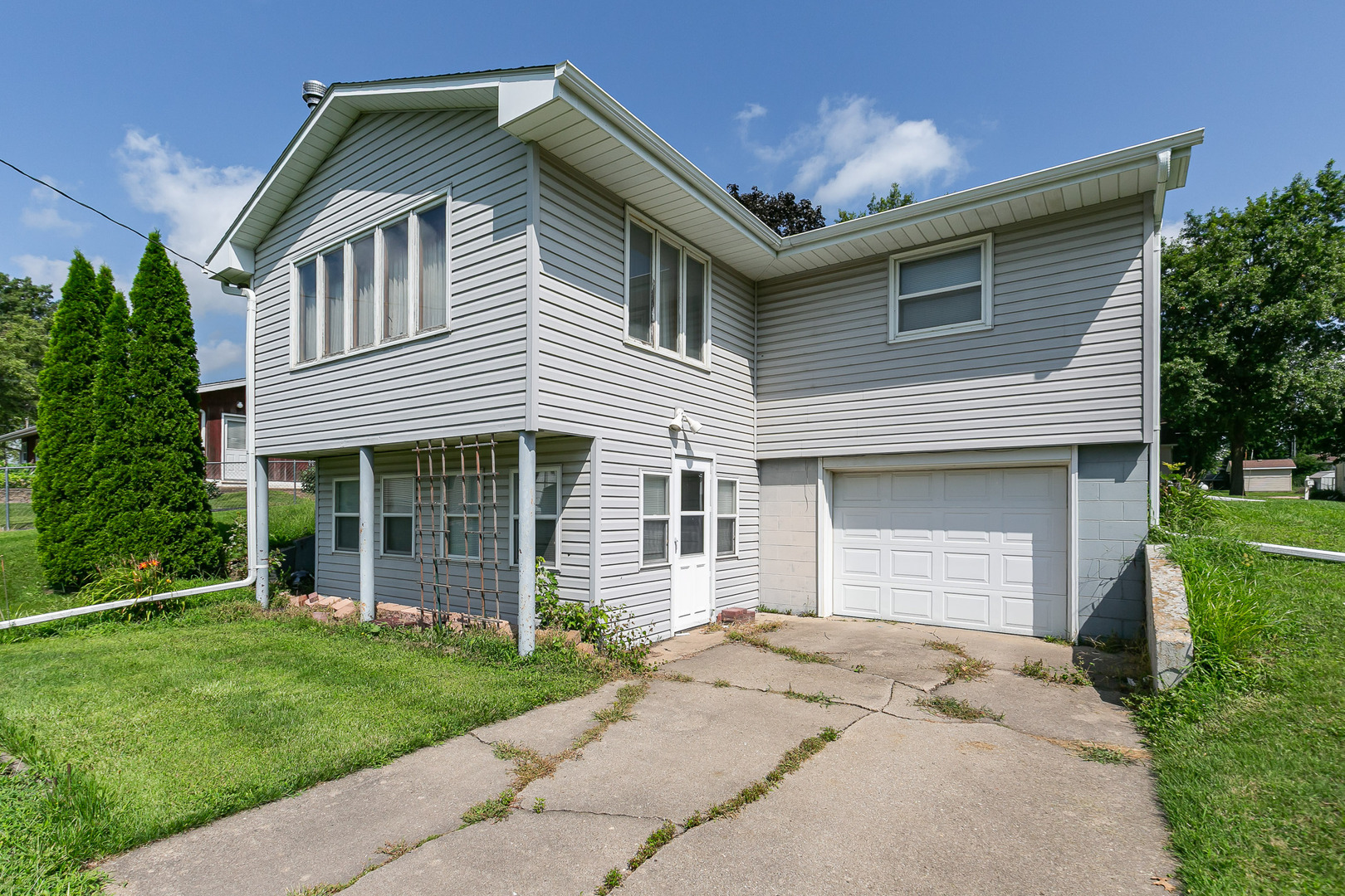 211 W Lincolnway Property Photo 41