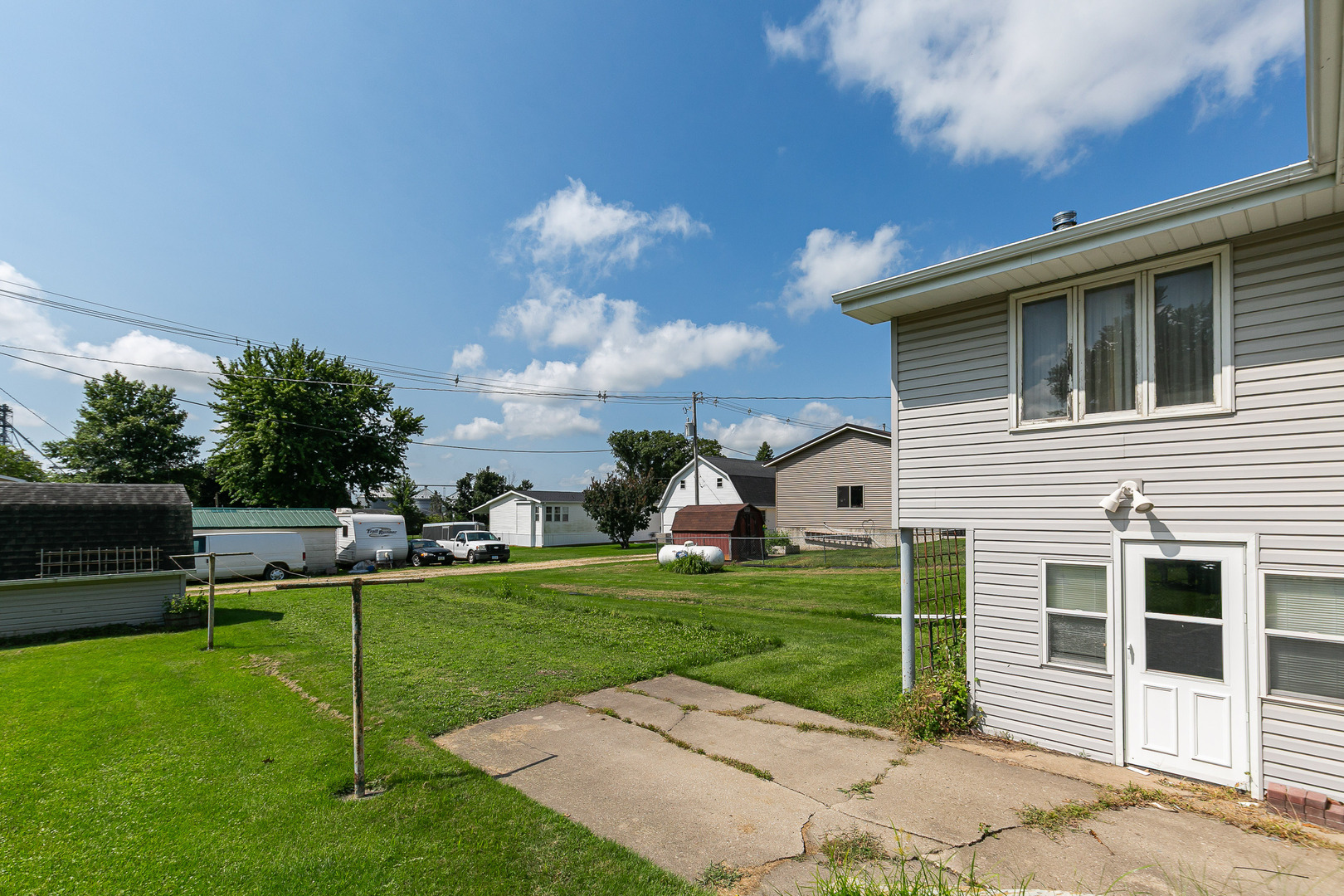 211 W Lincolnway Property Photo 42