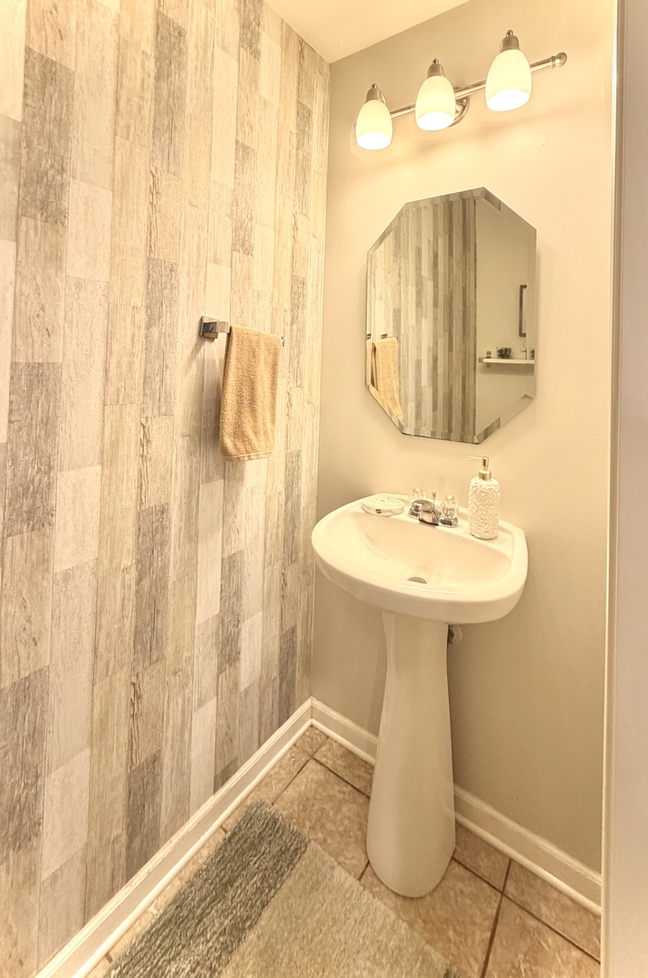 181 Willoughby Court B Property Photo 15