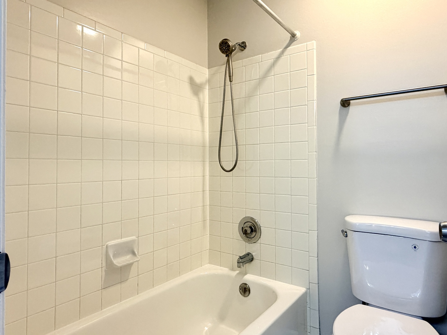 964 Brunswick Circle - Property Photo 15