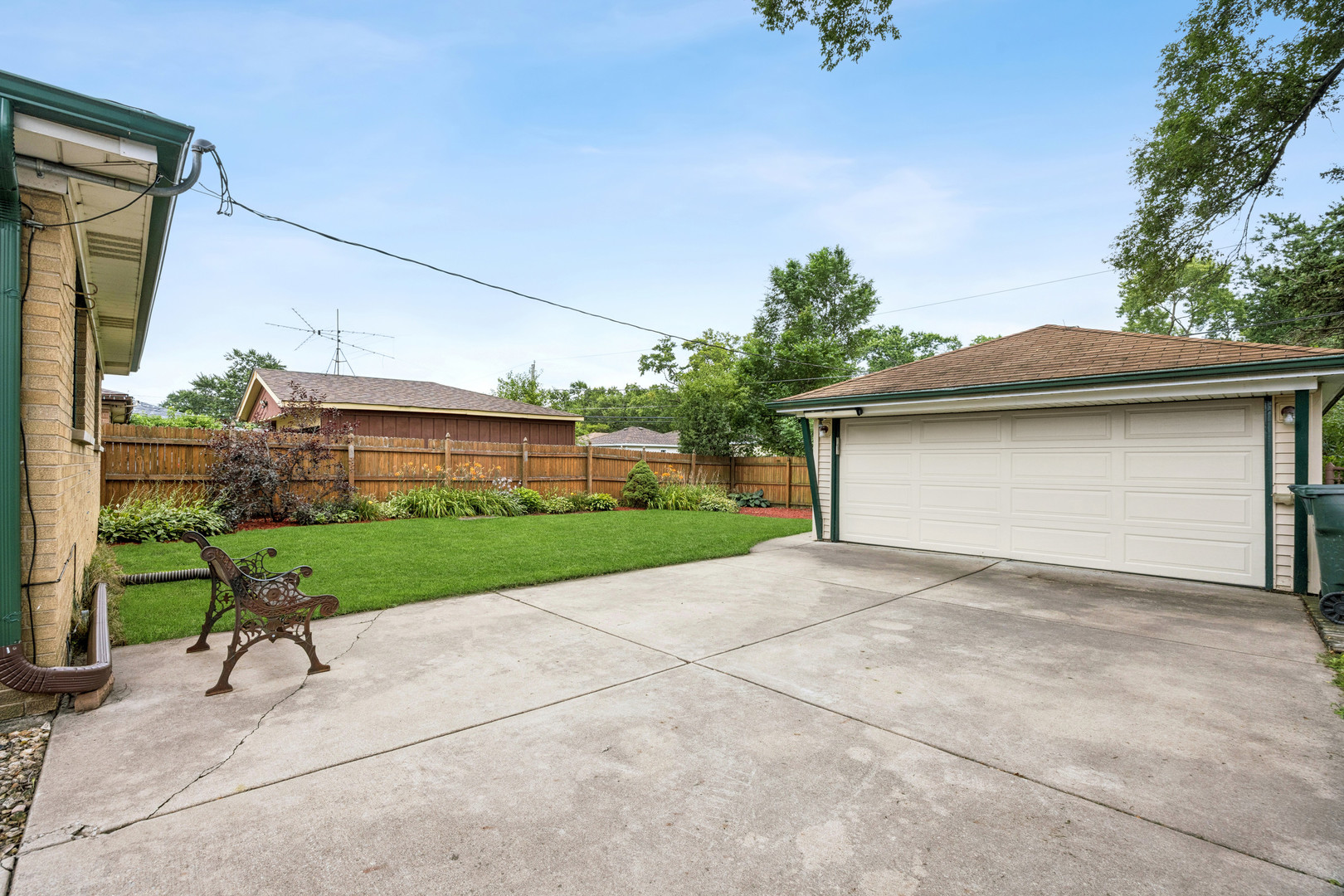 3843 153rd Street Property Photo 20