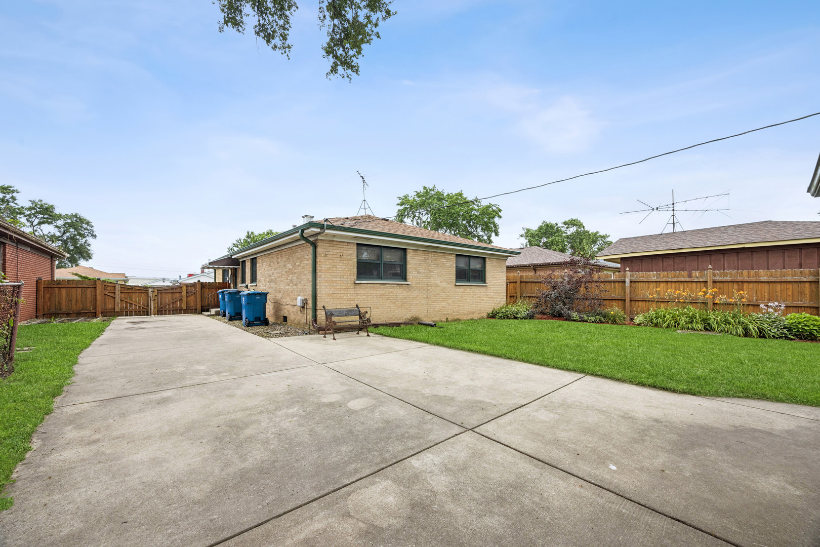 3843 153rd Street Property Photo 21