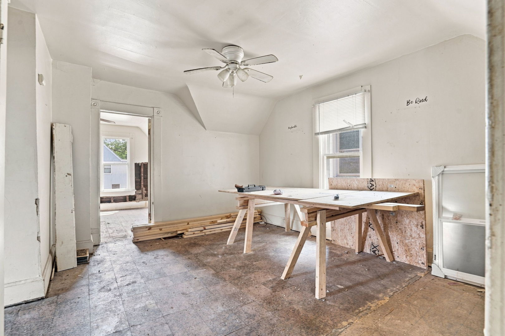 2014 Claussen Street Property Photo 8
