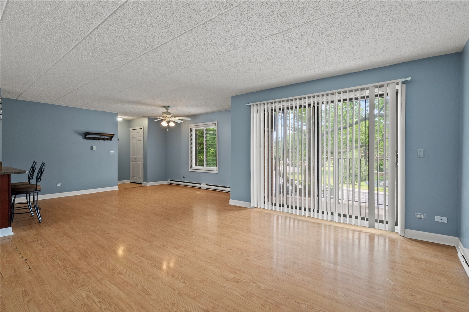 708 N Briar Hill Lane 3 Property Photo 2