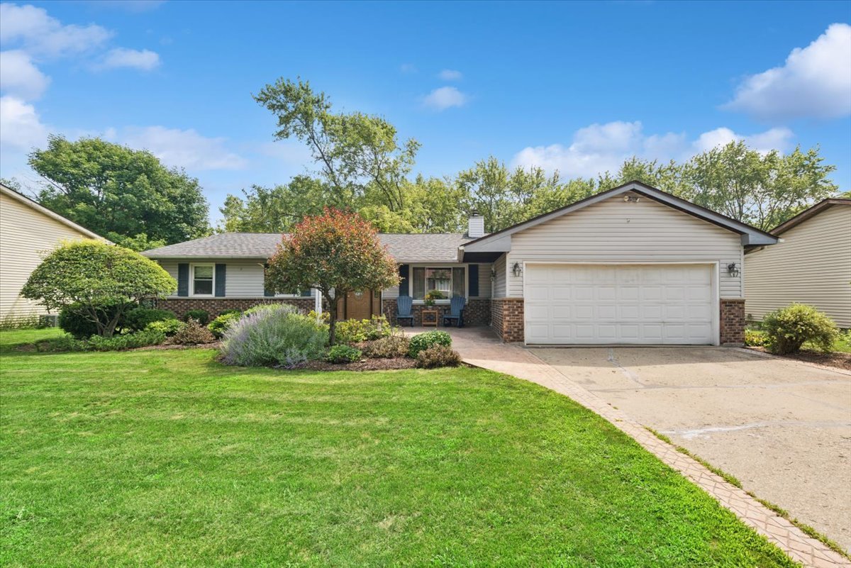 3207 Stella Court Property Photo 1
