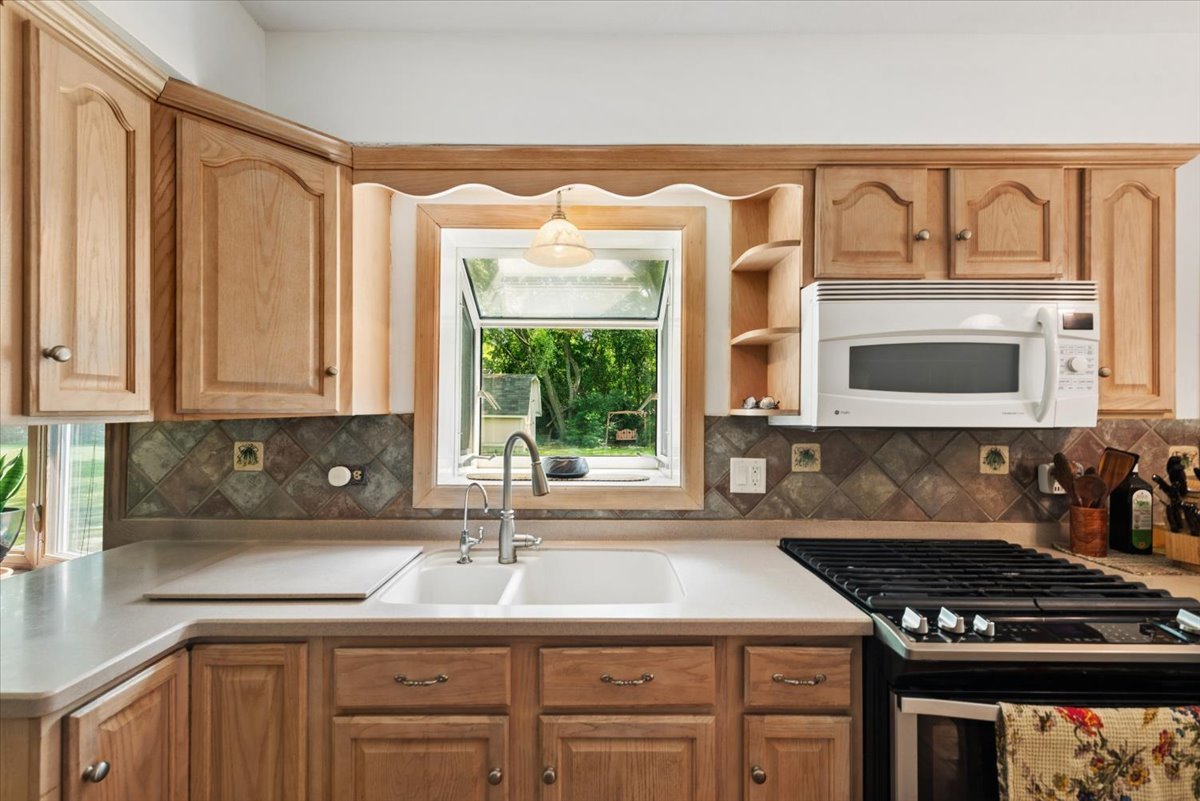 3207 Stella Court Property Photo 11