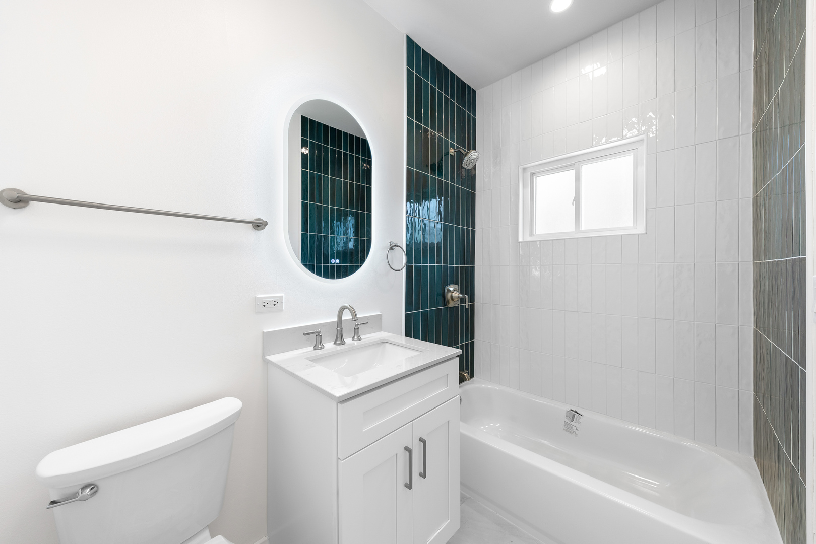 211 S 9th Avenue Property Photo 16