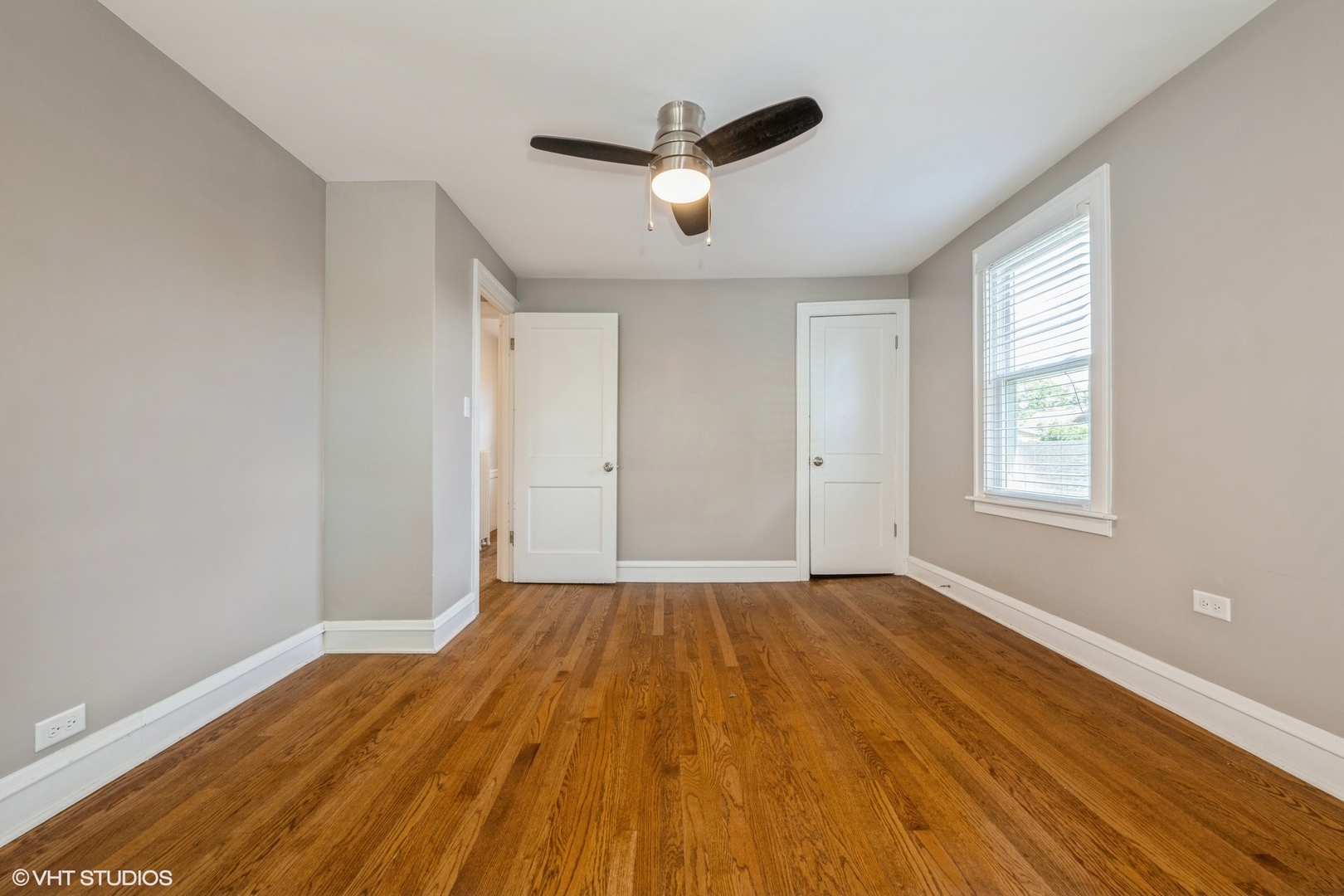 125 S Central Avenue Property Photo 11