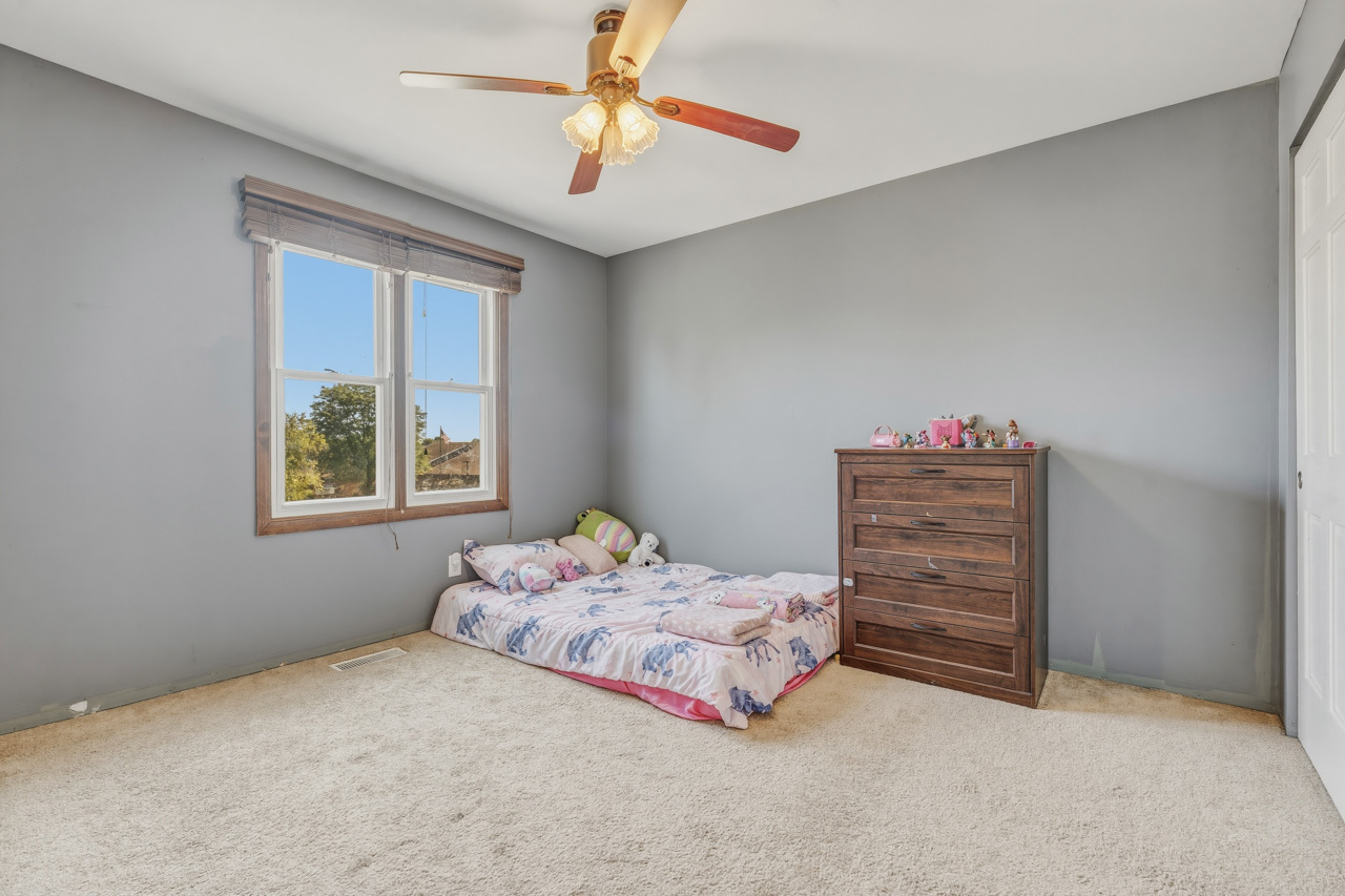 5004 Glenbrook Trail Property Photo 22