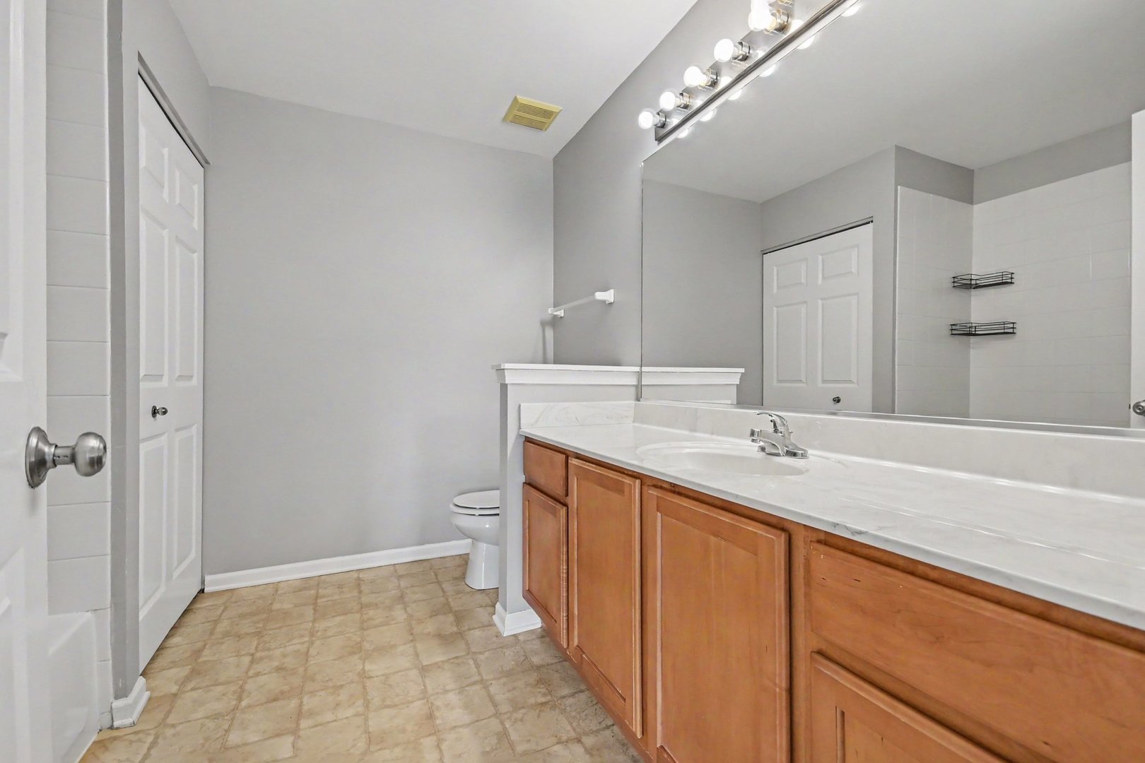 2416 Georgetown Circle Property Photo 20