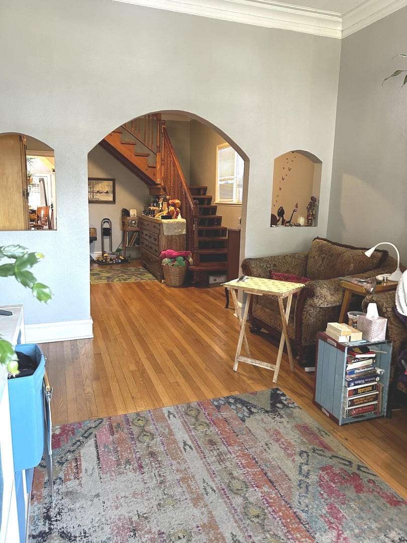2529 W 39th Place Property Photo 3
