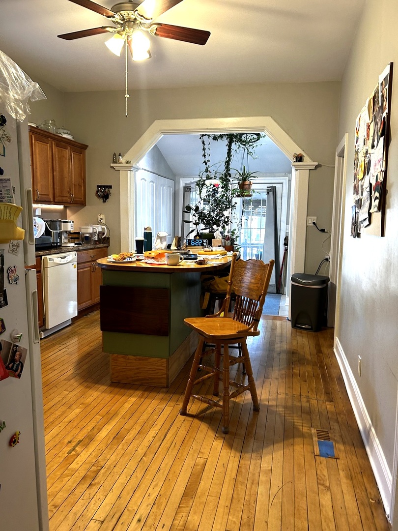2529 W 39th Place Property Photo 4
