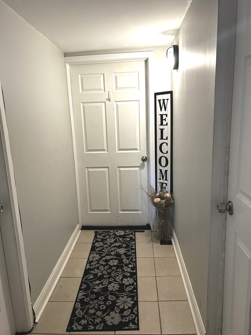 2529 W 39th Place Property Photo 10